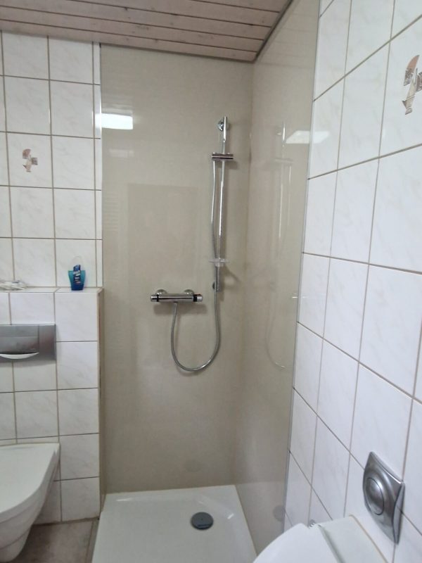 Nach Montage der Aluverbundplatte